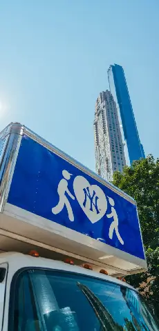 NYC Movers - Logo of the New York Yankees on Roadway Moving's truck in NYC